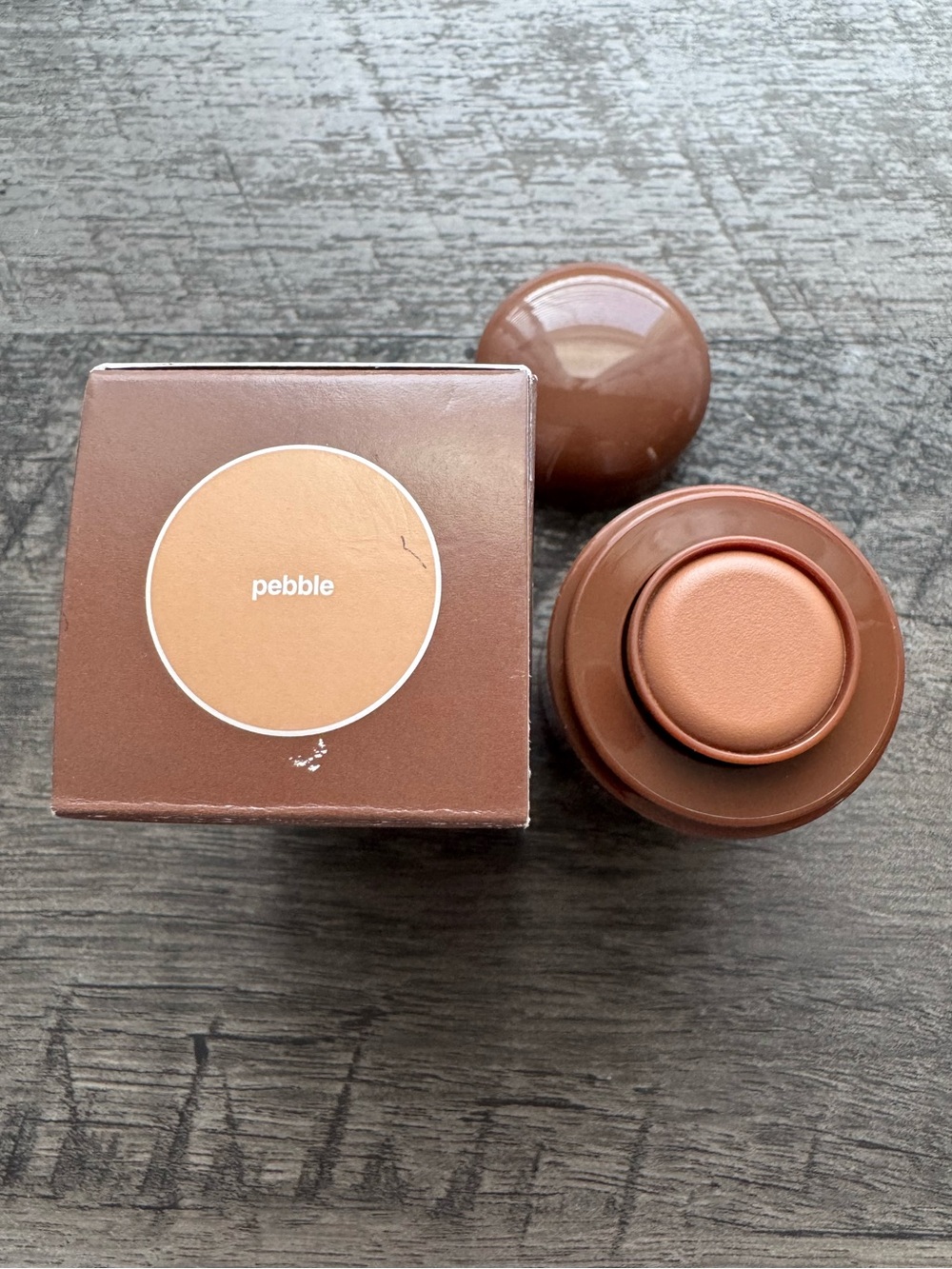 Rhode Pocket Bronzer - Shade Pebble (NIB)